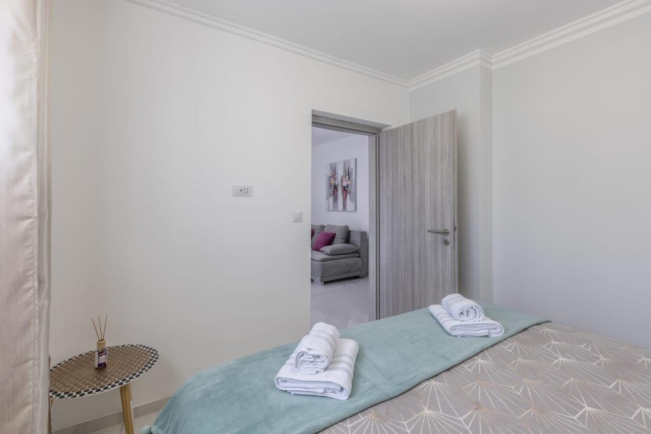 Royal Rose Gold Apartment 沃迪切 外观 照片